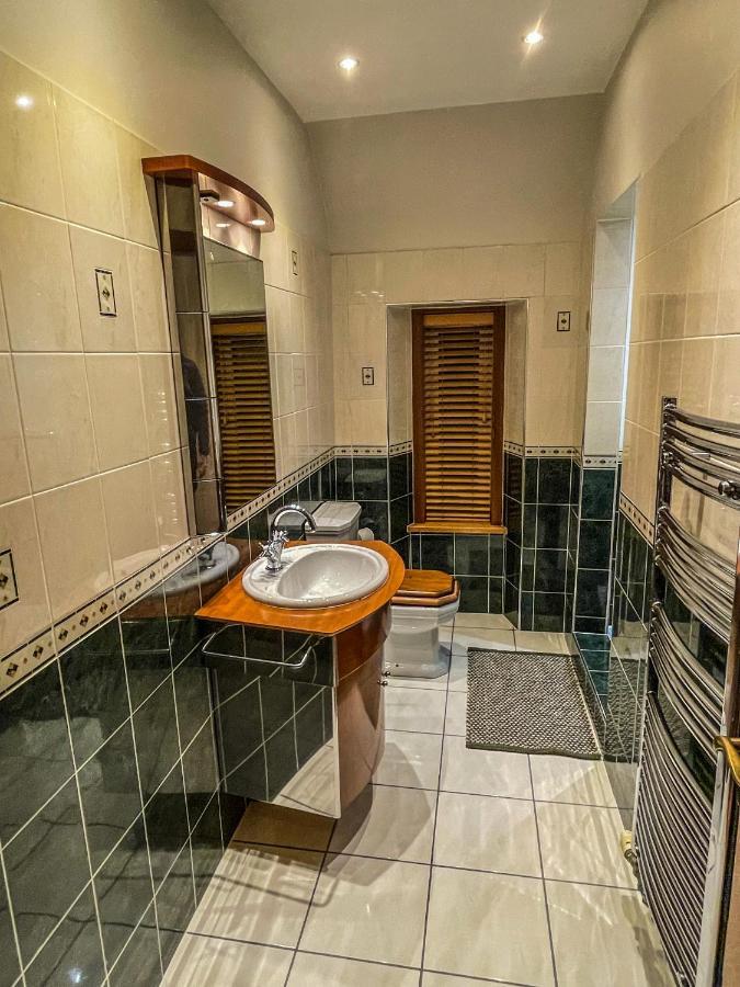Cathedral Apartment Inverness Esterno foto
